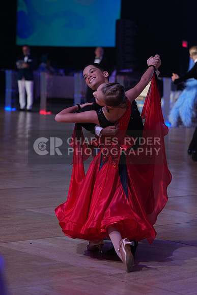 25MDC23984_KS