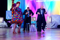 25MDC21516_CR