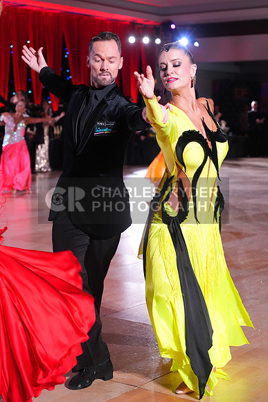 24ISB_15873_MM