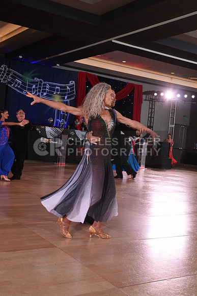25MO_8892_CR