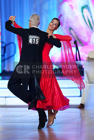 25MDC19521_KS