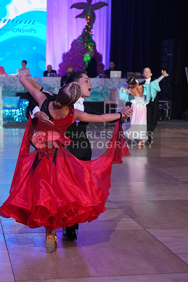 25MDC23990_KS
