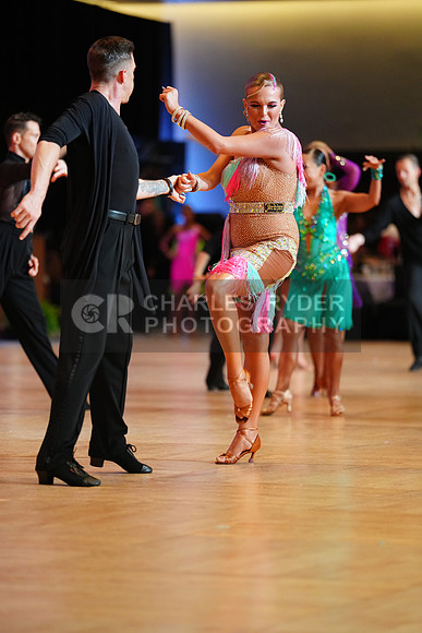 24MDC_33880_BC