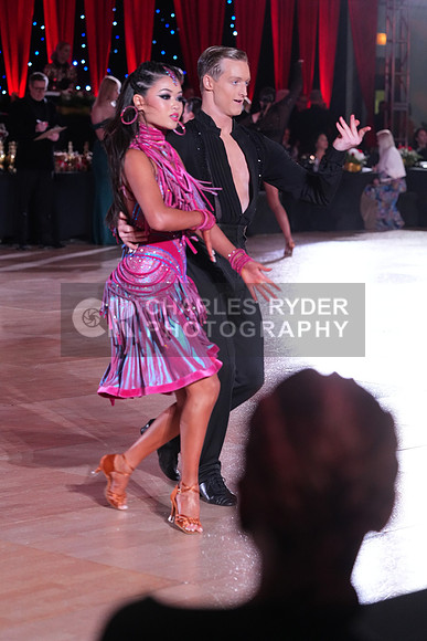 24ISB_10751_MM