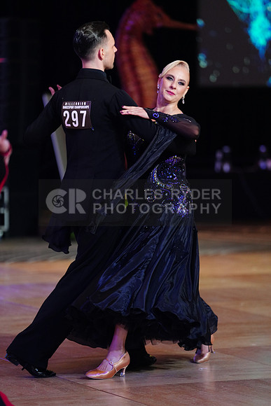 25MDC18433_KS