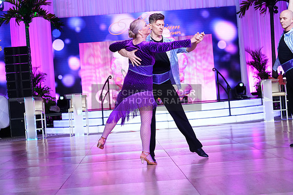 25MDC21493_CR