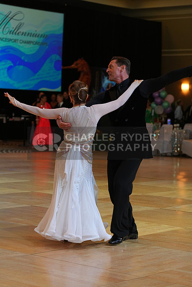 25MDC13930_KS
