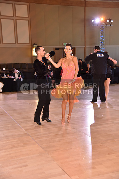 16CSB_1026_VW