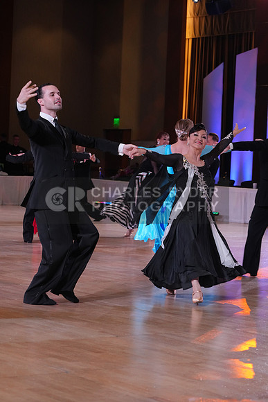 24EMB_6158_MM