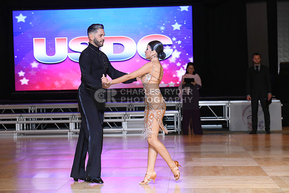 19USD_6852_CR