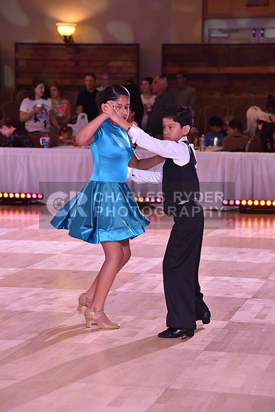 18DCD_18261_VW