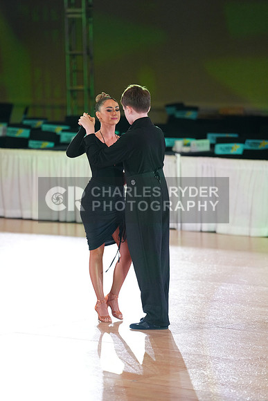 25FSB_8225_CR