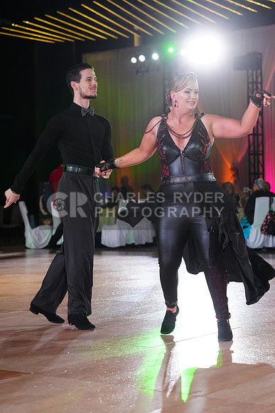 25WOR_5372_CR