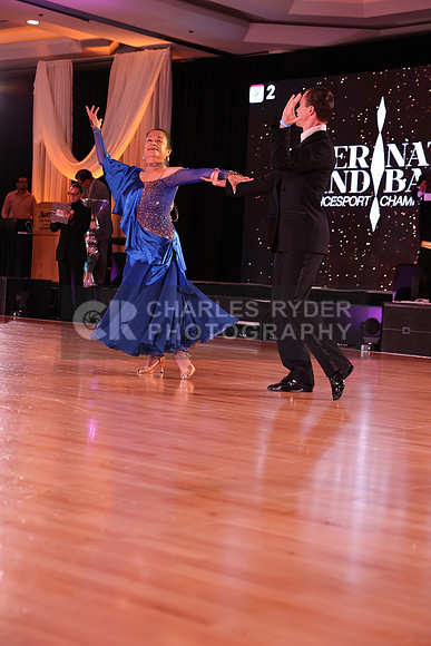 21IGB_23934_AD