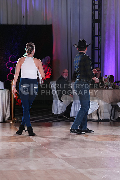 25WOR_5489_CR