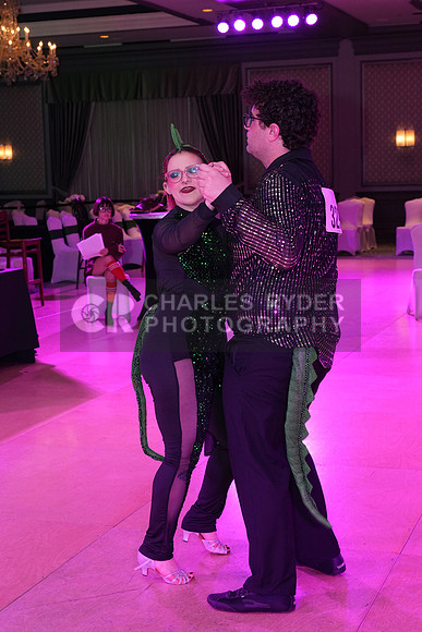 25MDC_2064_RK