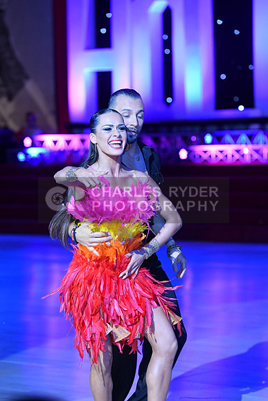 16HDC_24874_CR