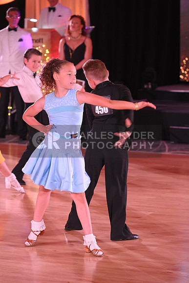 22IGB_10420_MM