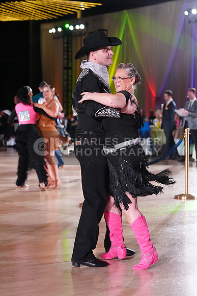 25WOR_6016_KS
