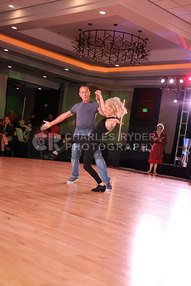 21IGB_24924_AD