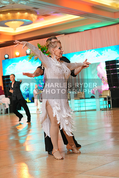 25MDC29822_BC
