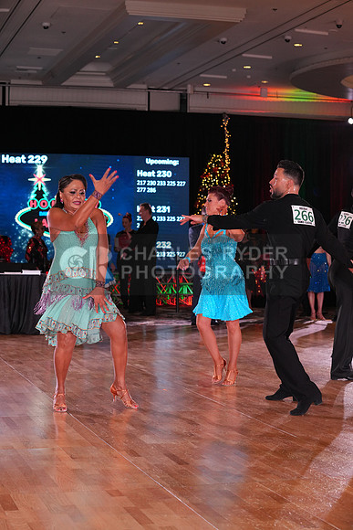 22HDC_4348_MM
