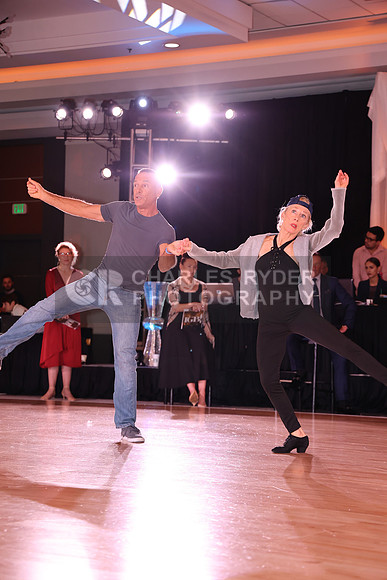 21IGB_24921_AD