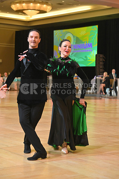 25MDC12174_RK