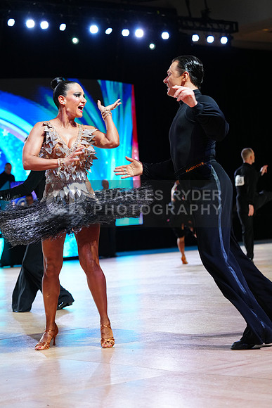 24USDC_64035_BC