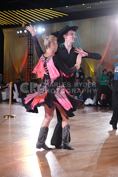 25WOR_2994_KS