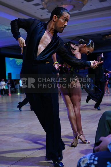 25MDC27972_BC