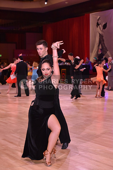 16HDC_27615_VW