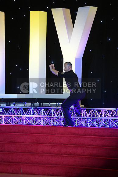 16HDC_24867_CR