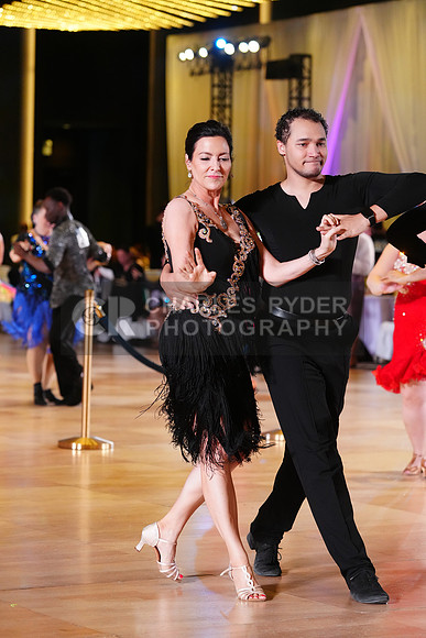 25WOR_10237_KS