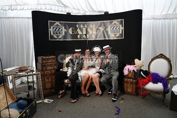16GGG_2376_CR