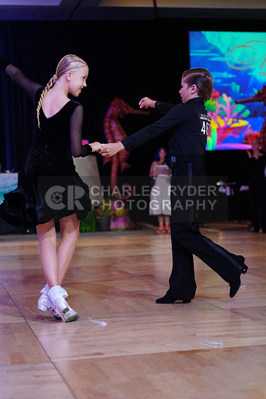25MDC30382_CR