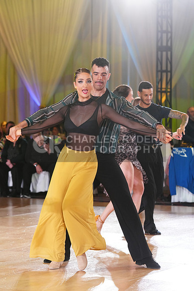 25WOR_10944_KS