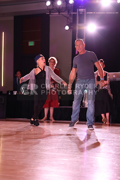 21IGB_24916_AD