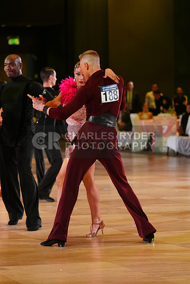 25WOR_12904_KS