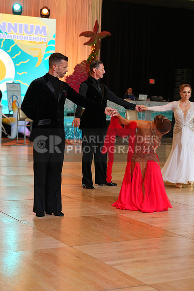 25MDC13907_KS