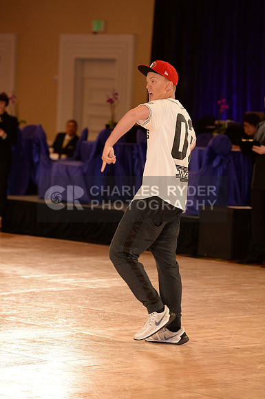 16IGB_4940_TB