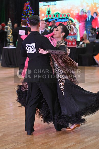 24HDC_12049_RK