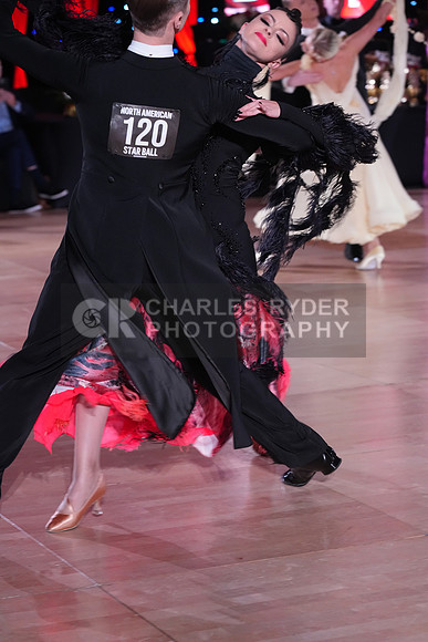 24ISB_11028_MM