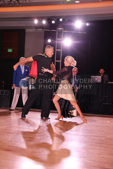 21IGB_24747_AD