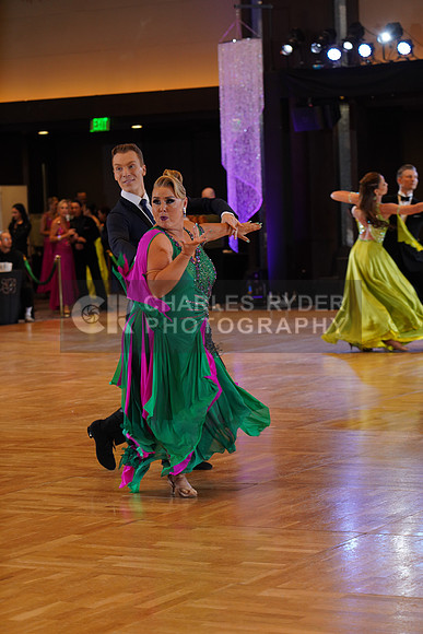 24EMB_10827_EK