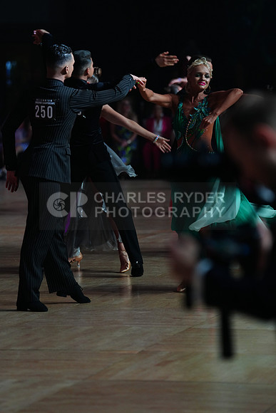 24MDC_26967_MB