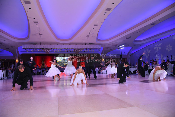 21HB_8548_CR