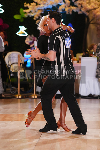 25WOR_11091_KS