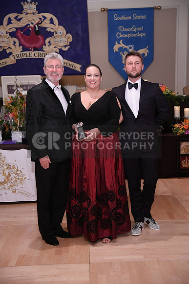 16CJ_4687_CR