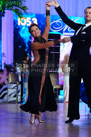 25MDC15878_CR